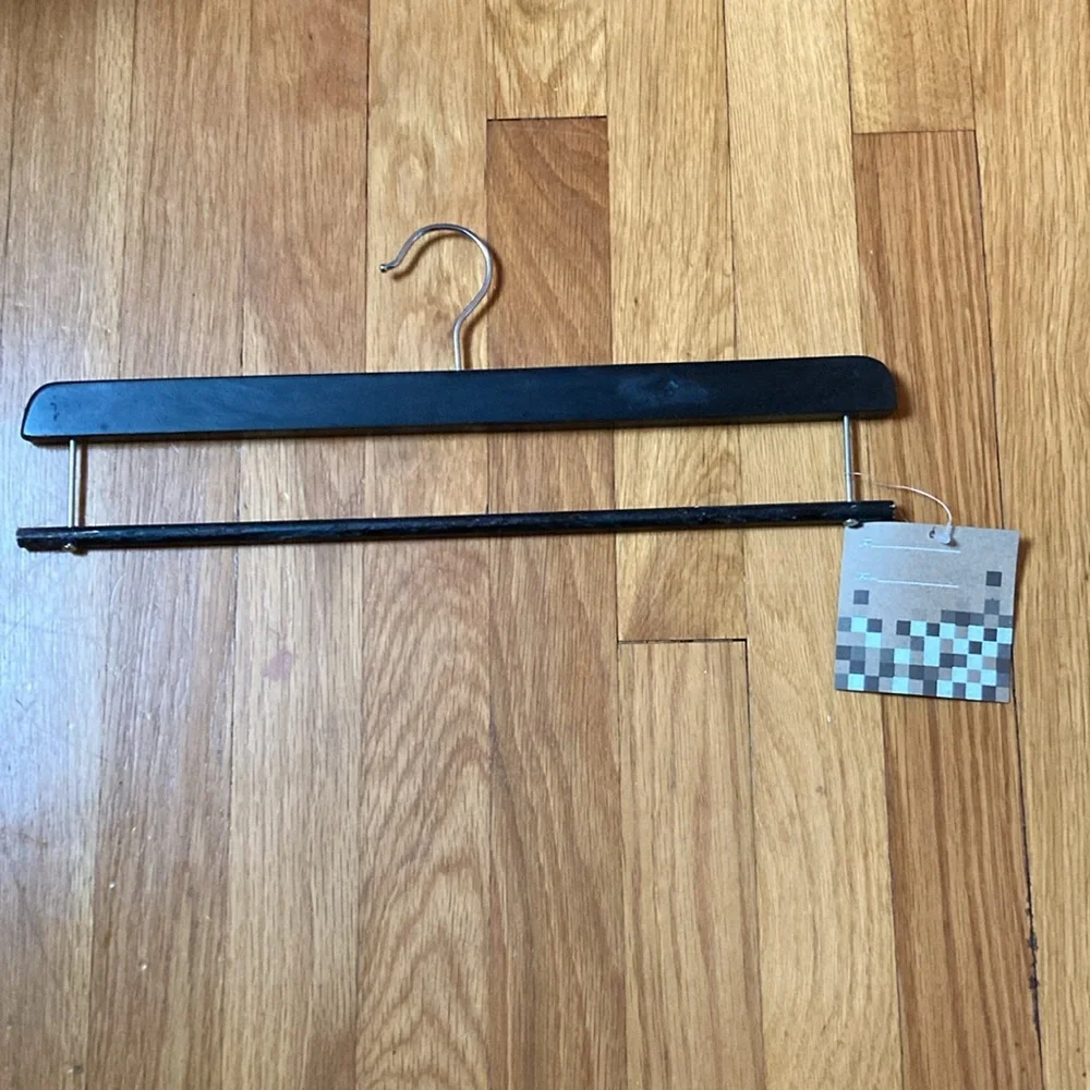 NWT Thro Marlo Lorenz Black wooden Slacks Hanger